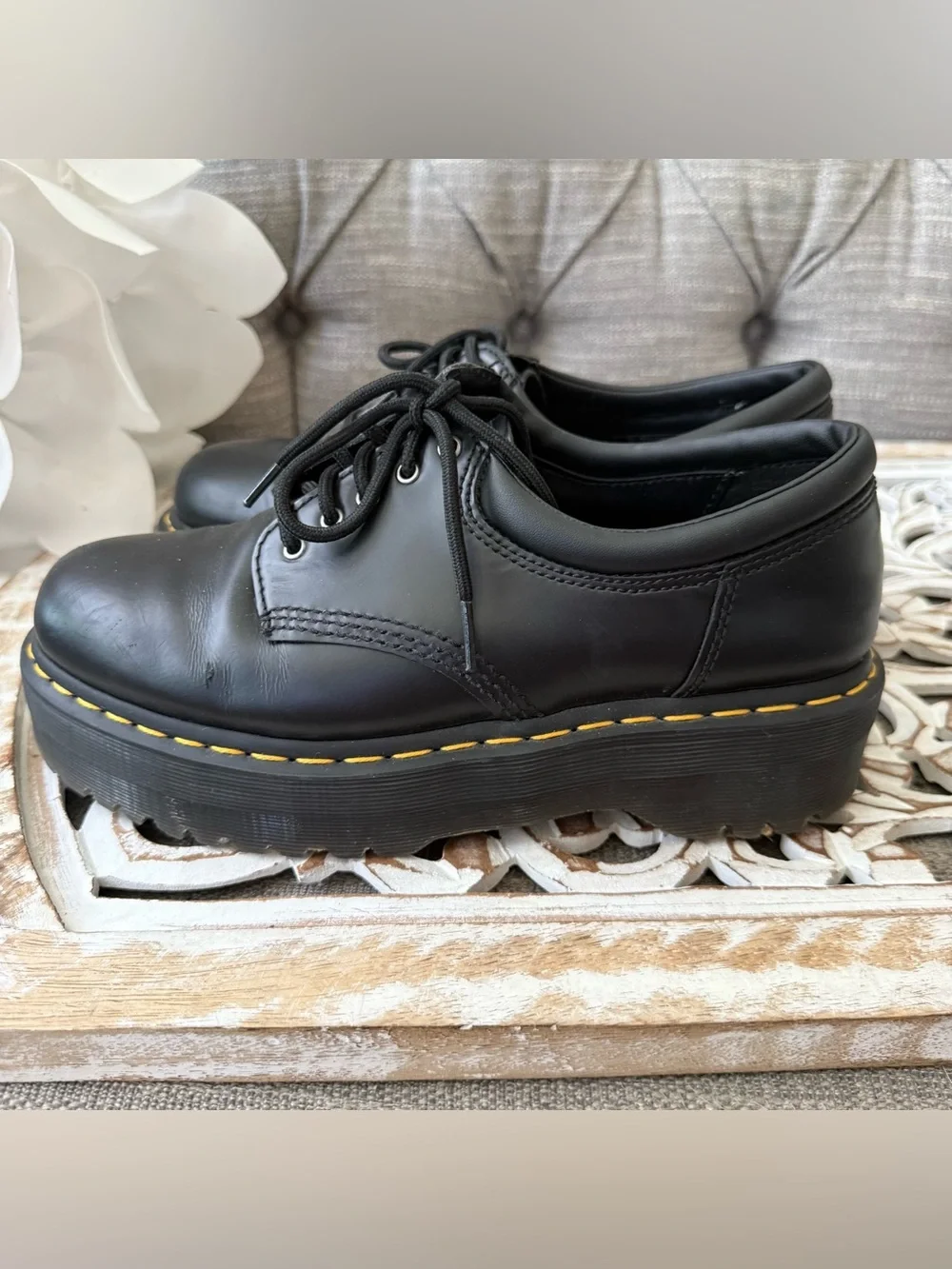 Dr. Martens Black Leather Quad Platform Shoes Men’s 9 Women’s 10